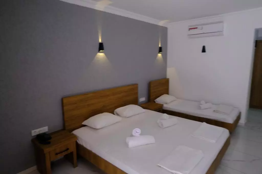 PHOENIX SUN HOTEL